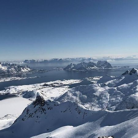 Koselig Hus I Havna Appartement Svolvær Buitenkant foto